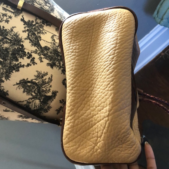 Vintage Dooney & Bourke | vintage Bucket bag - Picture 3 of 10